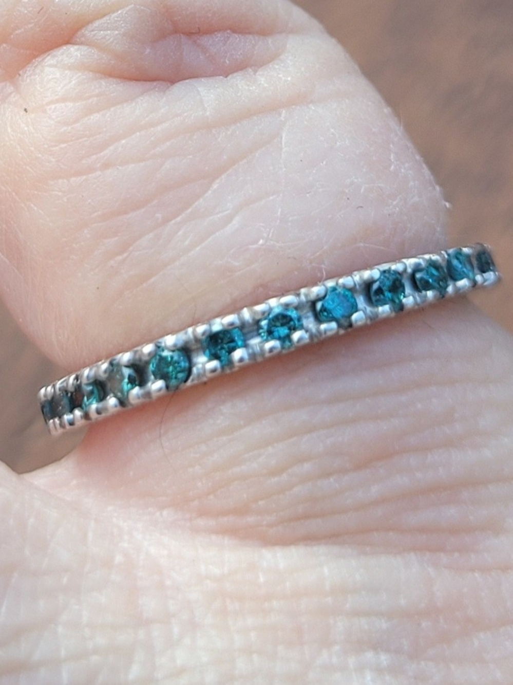 Gorgeous 14KT White Gold Blue Teal Diamond Full Eternity Band Ring Size 6